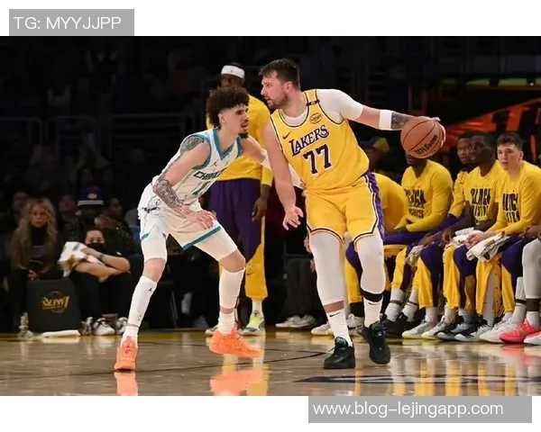 湖人如何在三分与防守的较量中逆转局势东詹双核能否重燃希望